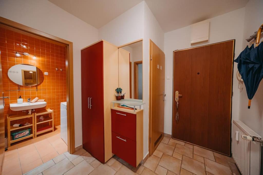 Orangehomes One Bedroom Art Apartment Budapesta Exterior foto